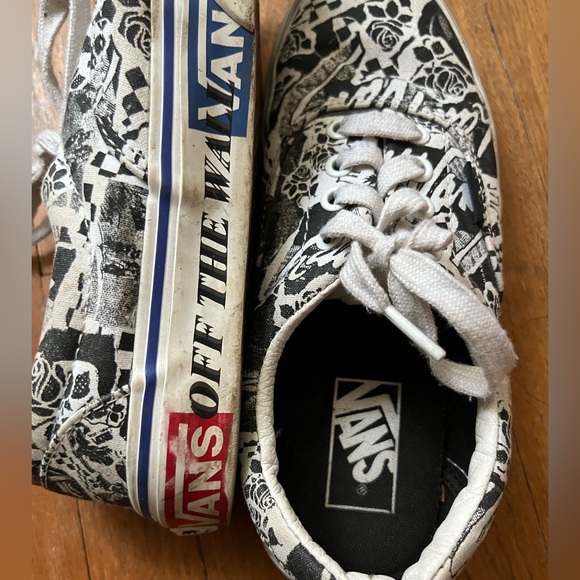 Vans old skool in a very unique design - Picture 2 of 5